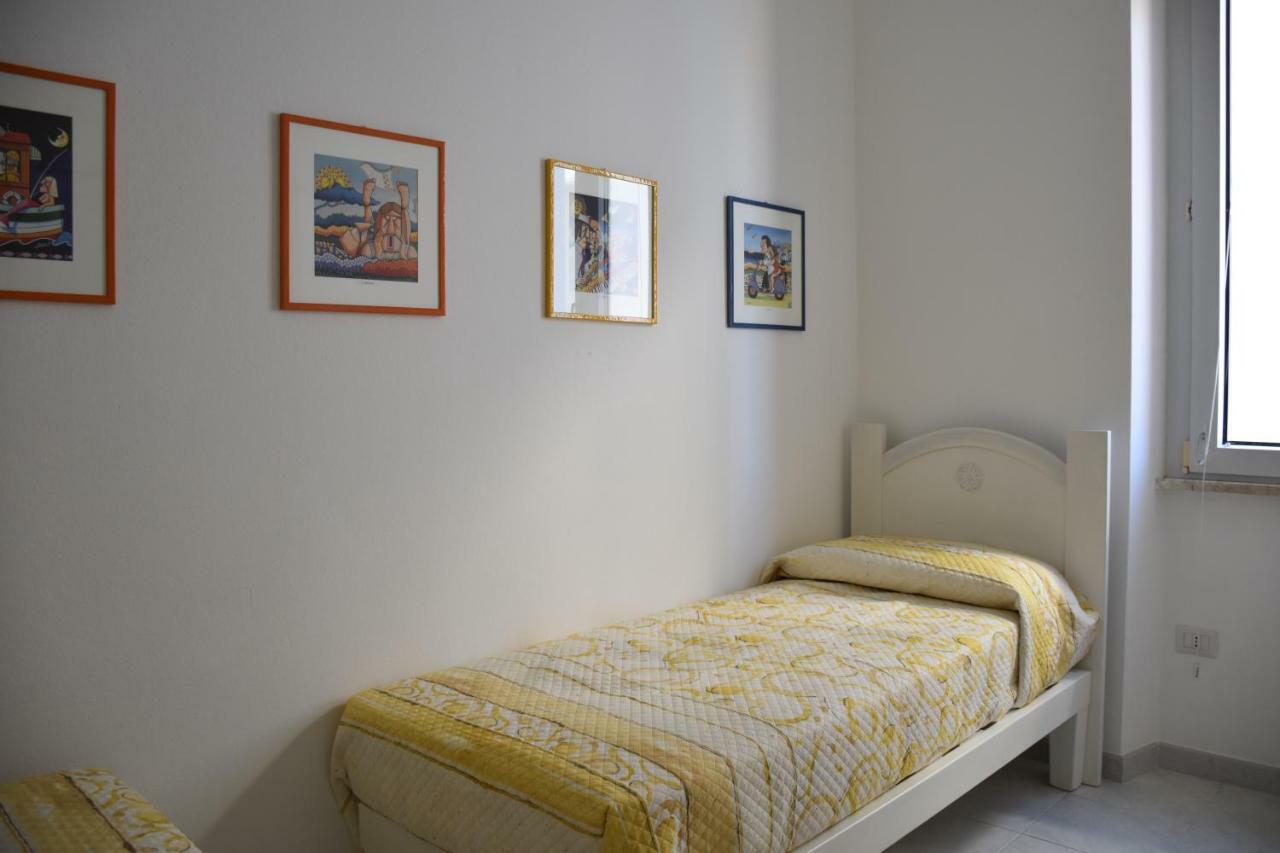 Casa Pepi Apartment ออลเบีย ภายนอก รูปภาพ